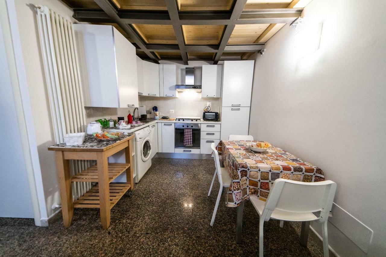 Anais' Loft- Osp. Sant'Orsola-Fiera Apartment Bologna Ngoại thất bức ảnh