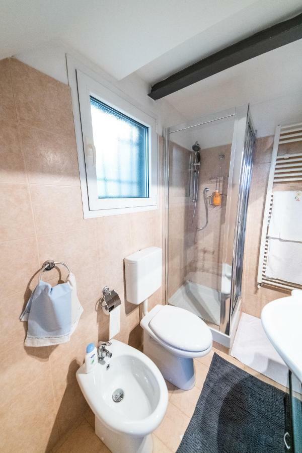 Anais' Loft- Osp. Sant'Orsola-Fiera Apartment Bologna Ngoại thất bức ảnh